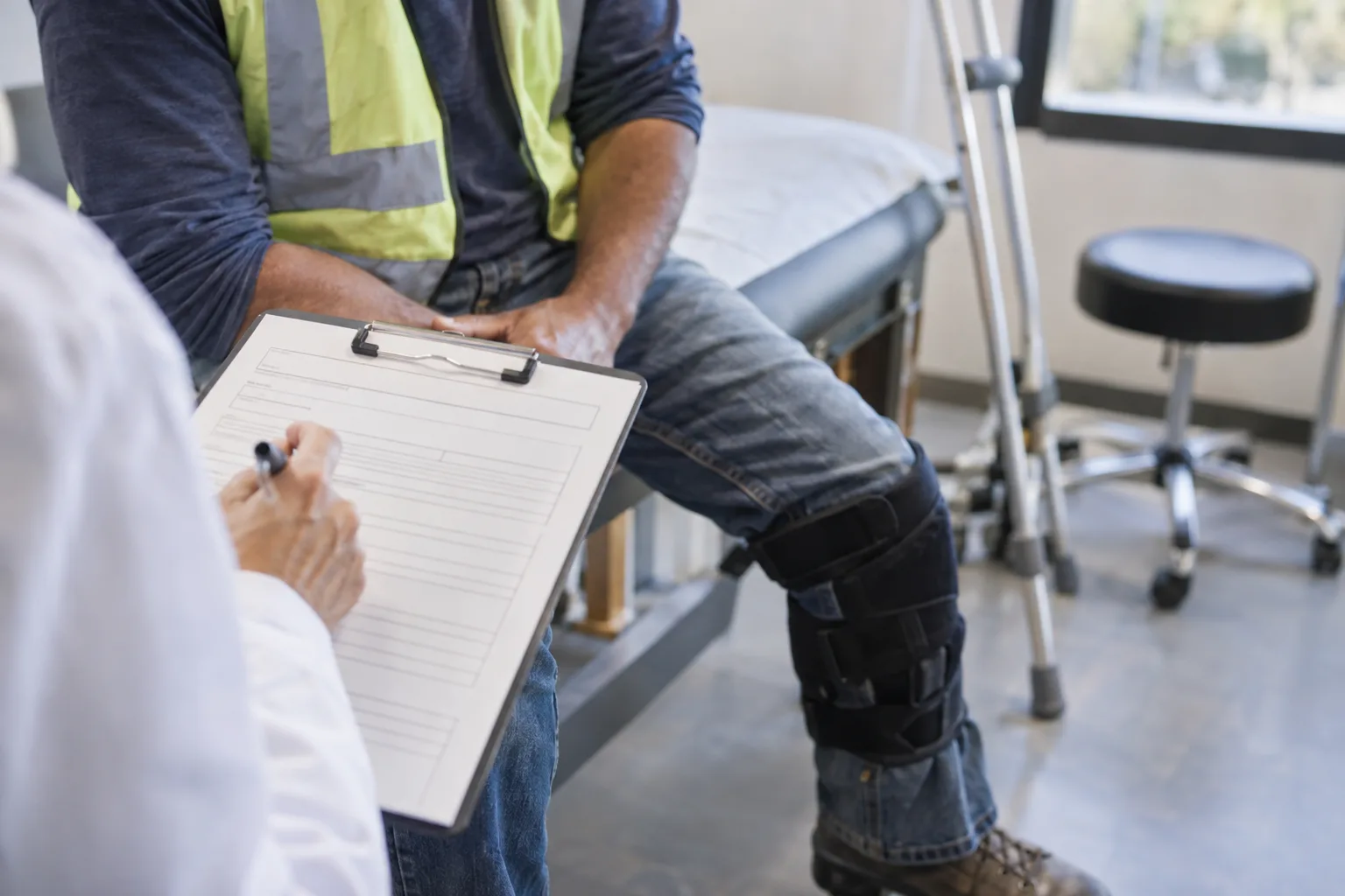 Why Medical Gaps Can Delay a Workplace Injury Claim in Birmingham checklist infographic for Birmingham